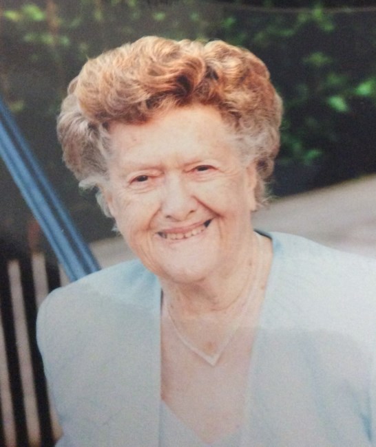 Obituary of Elizabeth M Smith