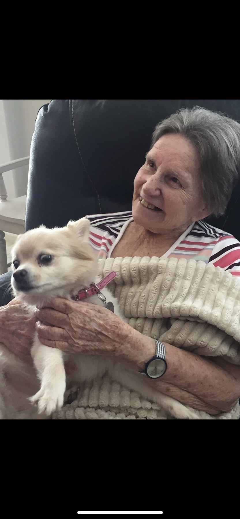 Avis de décès de Donna Joan Benedict